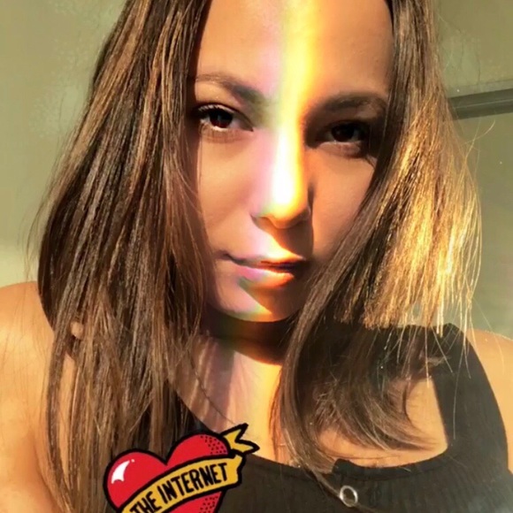 Meet your Posher, Maria - Picture 1 of 1